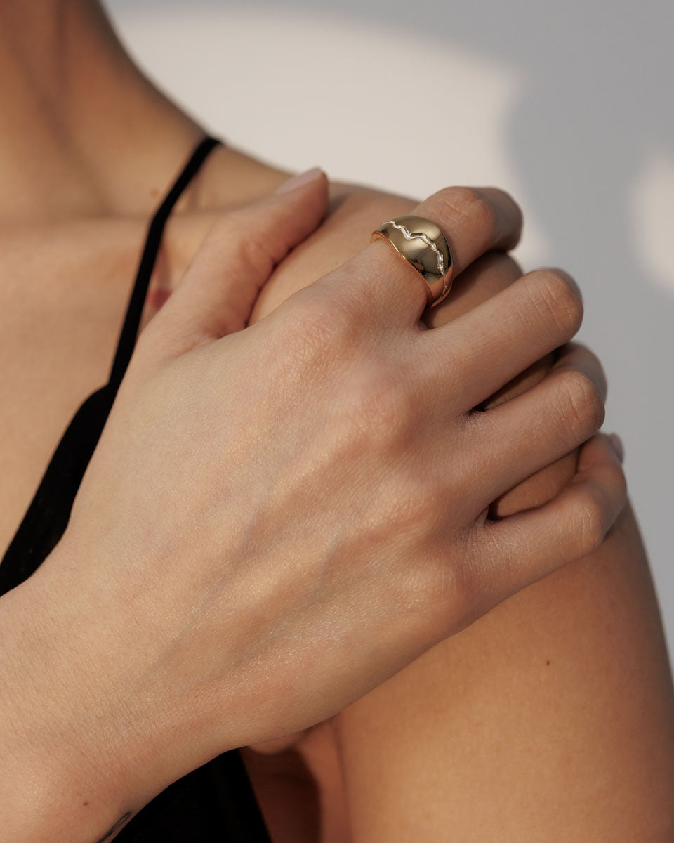 Срібна каблучка з позолотою МІЖ