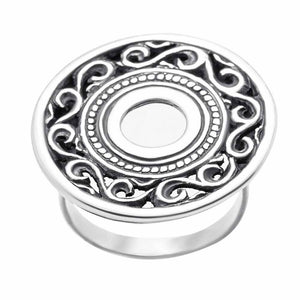 
            
                Завантажити зображення в Галерею, Срібна каблучка круглої форми з орнаментом, Кольцо серебряное женское круглой формы с орнаментом
            
        