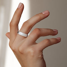 Срібна каблучка з керамікою та фіанітом Серце, Керамическое кольцо с серебром и фианитом Сердце