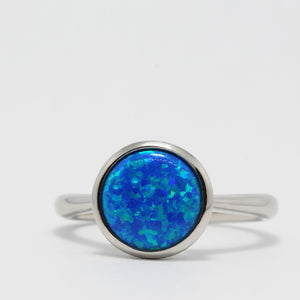 Срібна каблучка з опалом, Серебряное кольцо с опалом голубого цвета