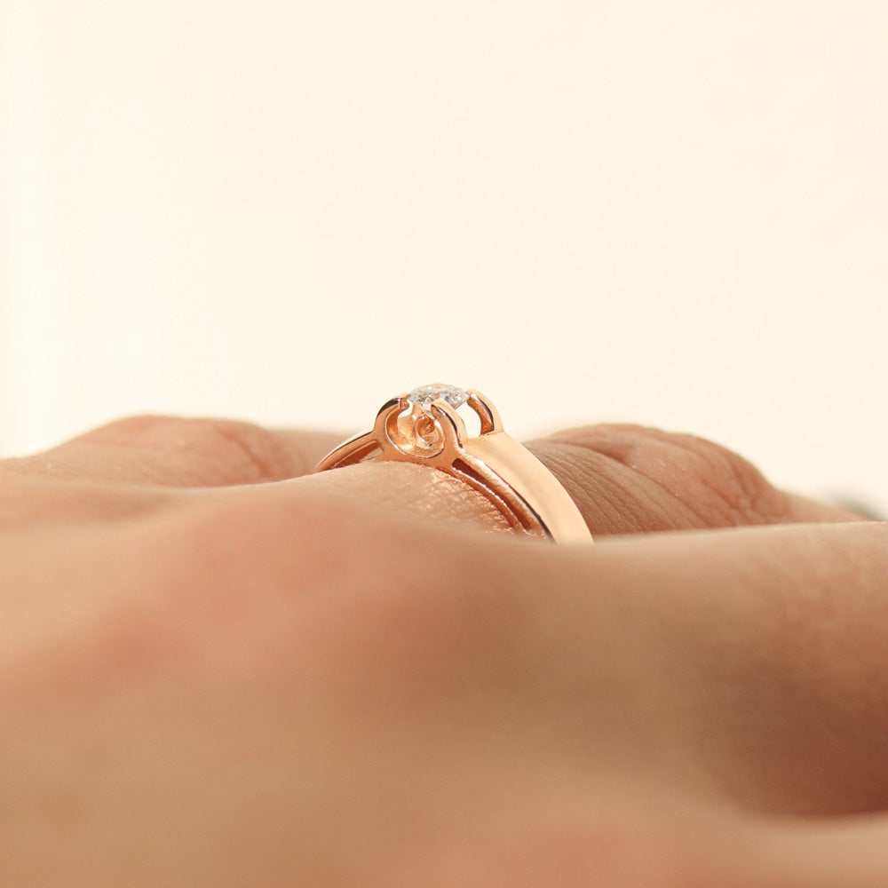 Каблучка для заручин із червоного золота з діамантом, Кольцо для помолвки из красного золота с бриллиантом