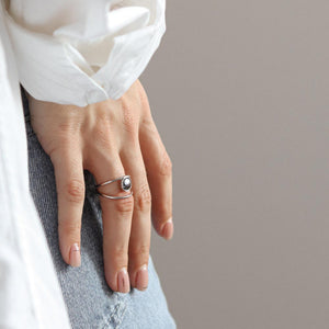 Срібна каблучка з гематитом, Серебряное кольцо с гематитом